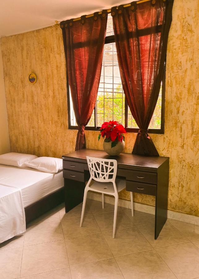 Hostal Gabo Bucaramanga Esterno foto